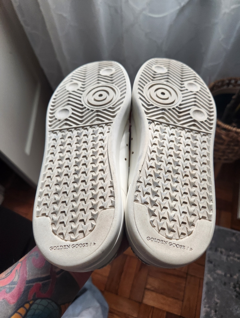 Golden Goose GGDB Pure-Star Size 37 Leather Sneaker with Silver Heel - Picture 4 of 5